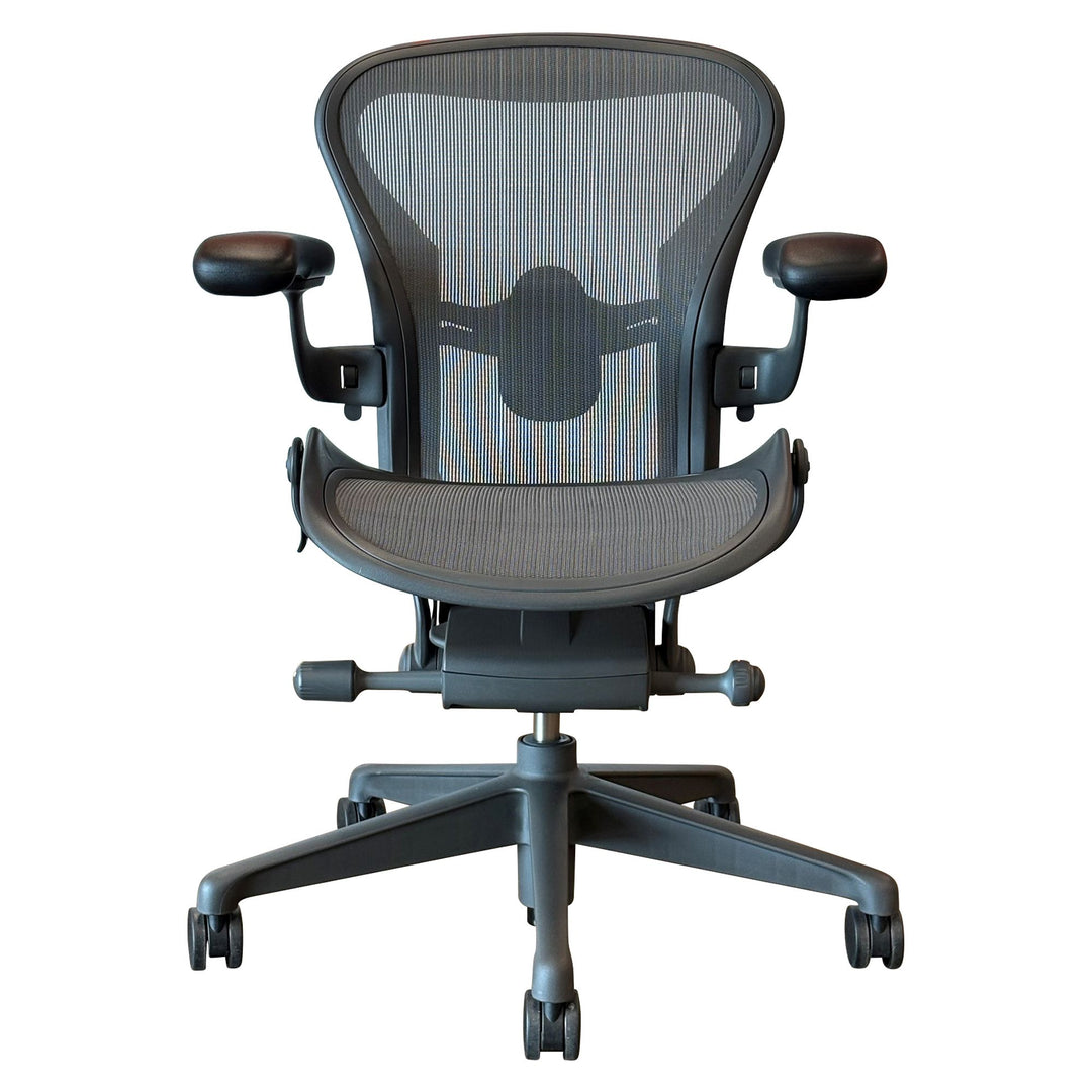 Herman Miller Aeron Remastered Ergonomic Task Chair, Size A, Graphite - Preowned
