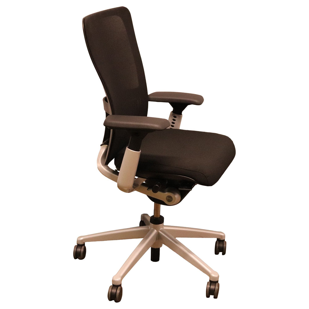 Haworth Zody Task Chair, "As Is"  Preowned