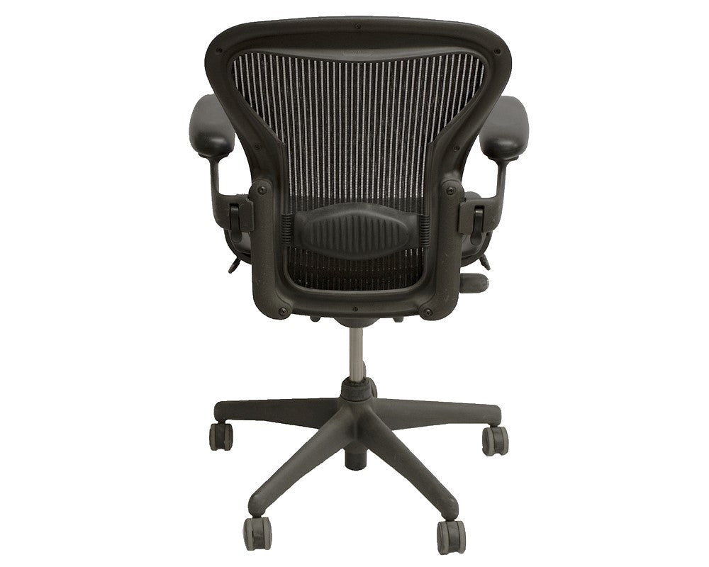 Herman Miller Aeron Size C Ergonomic Task Chair, Carbon Mesh - Preowned