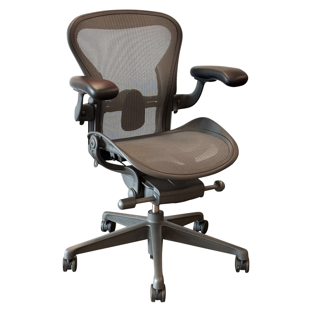 Herman Miller Aeron Remastered Ergonomic Task Chair, Size B, Graphite - Preowned