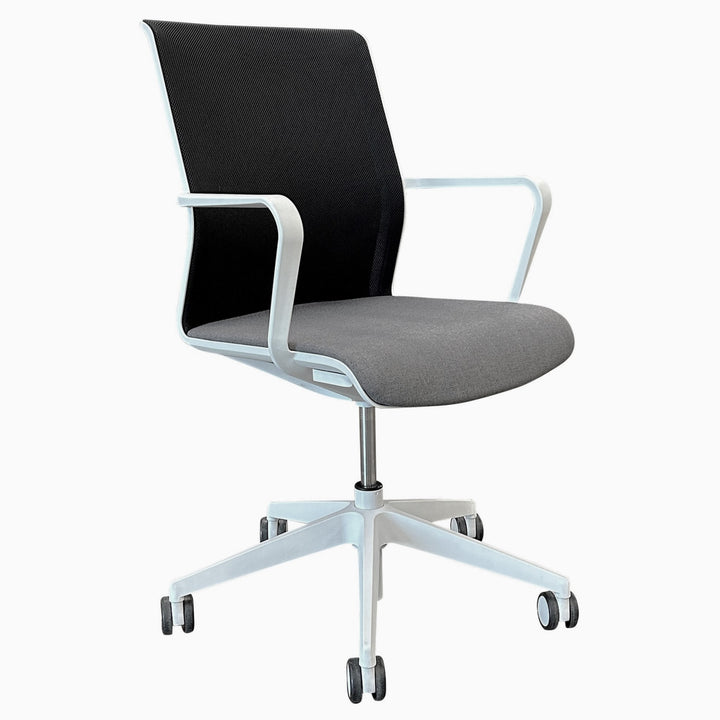 Allermuir Senator Circo Ergonomic Conference Chair, Porpoise Manner - Preowned