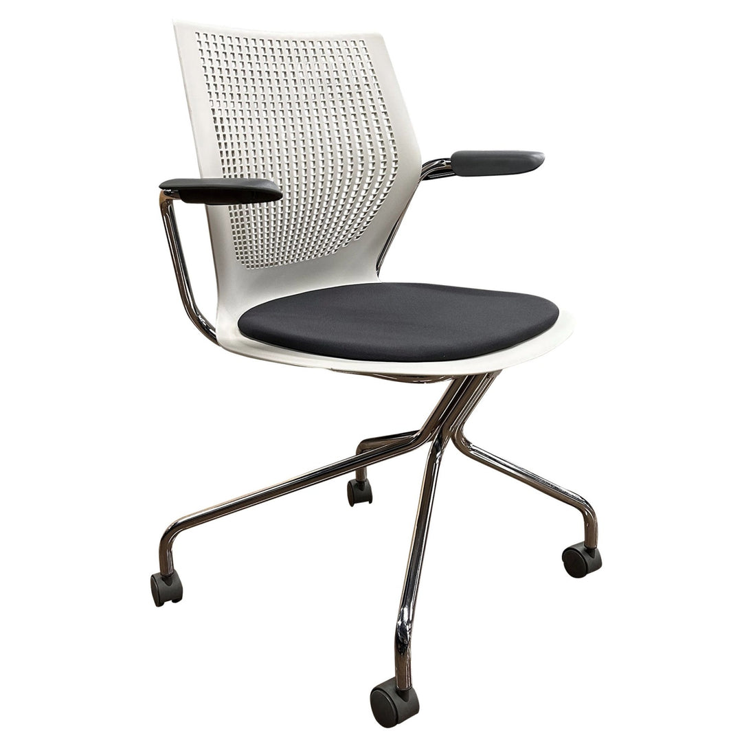 Knoll MultiGeneration Hybrid Base Side Chair, White - Preowned