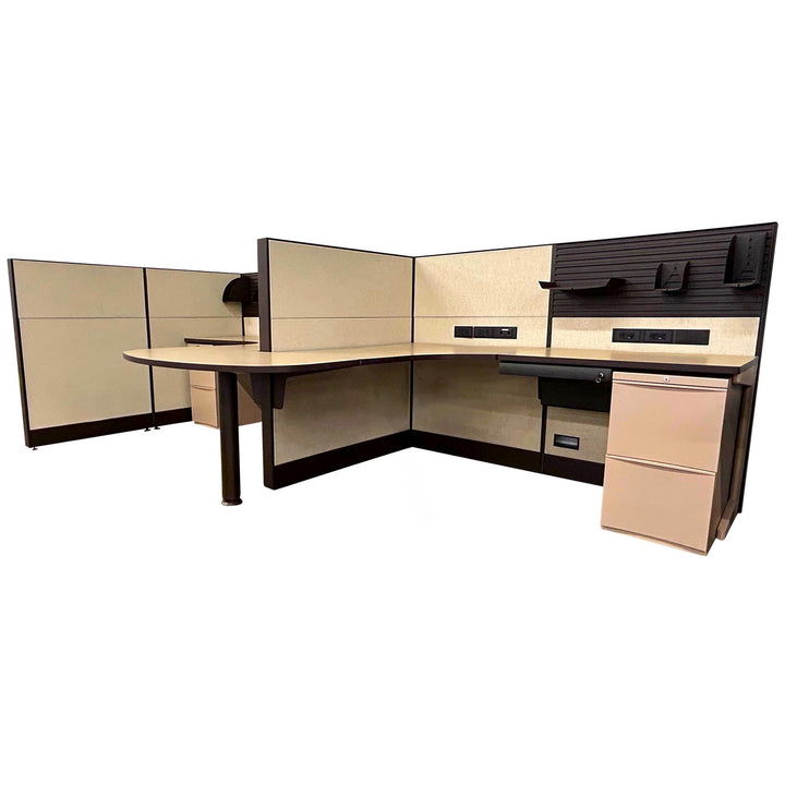 Teknion Leverage 6x6 Shared Workstation - Preowned - FOB Lombard, IL (Min Purchase Qty = 20 Stations)