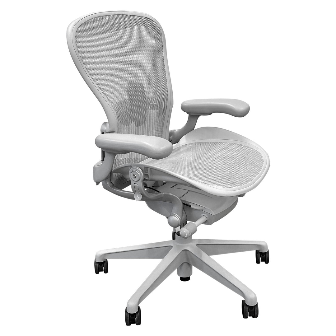 Herman Miller Aeron Remastered Ergonomic Task Chair Size B, Mineral - Preowned