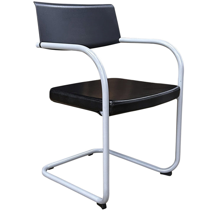 Knoll Moment Guest Chair, Black - Preowned