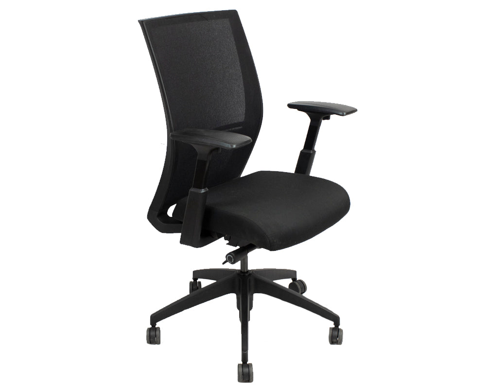 Sit On It Amplify Chair with Arms - Used