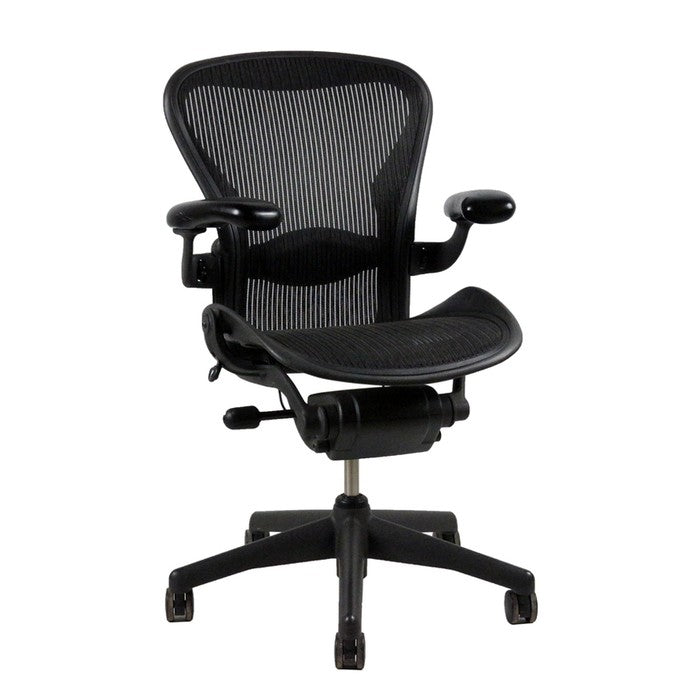 Herman Miller Aeron Size B Task Chair, Fully Functional Arms, Black - Preowned