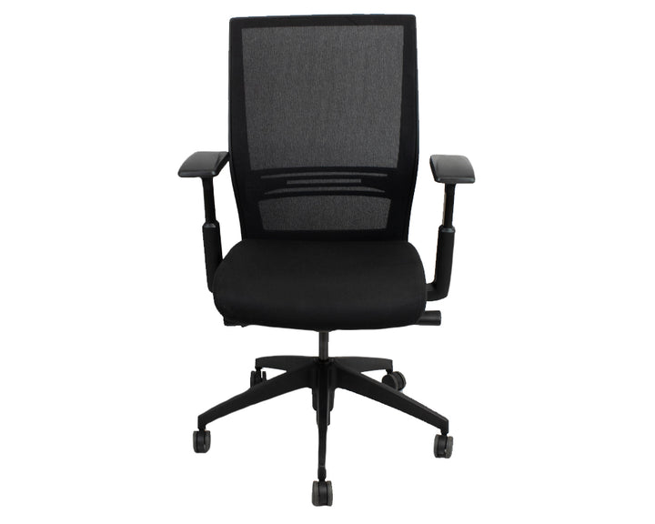 Sit On It Amplify Chair with Arms - Used
