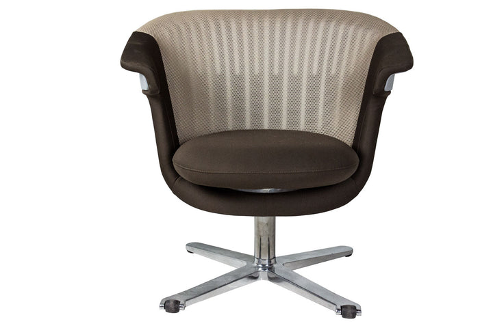 Steelcase i2i Chair - Preowned