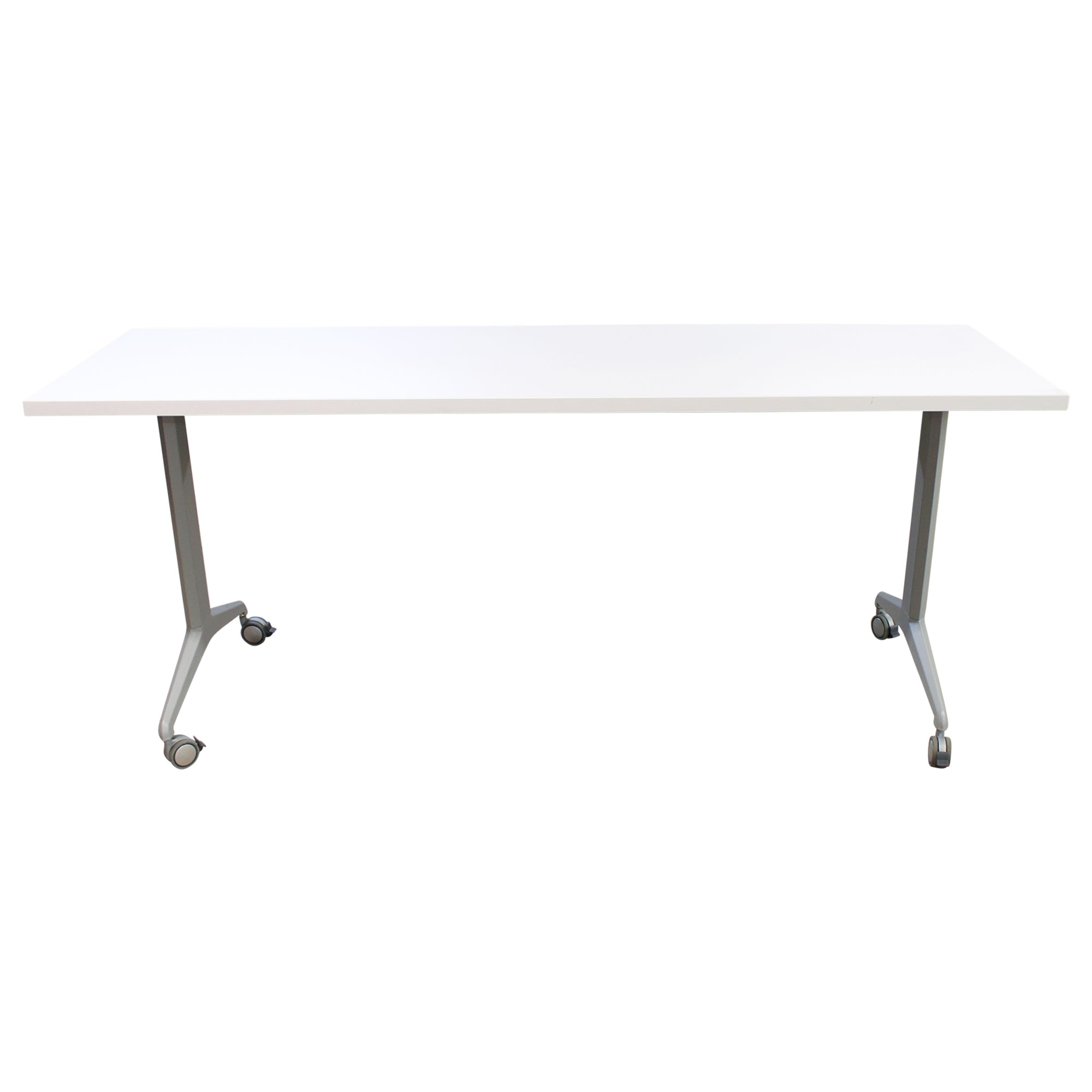 Nesting Training Table w/ Silver Base - Preowned