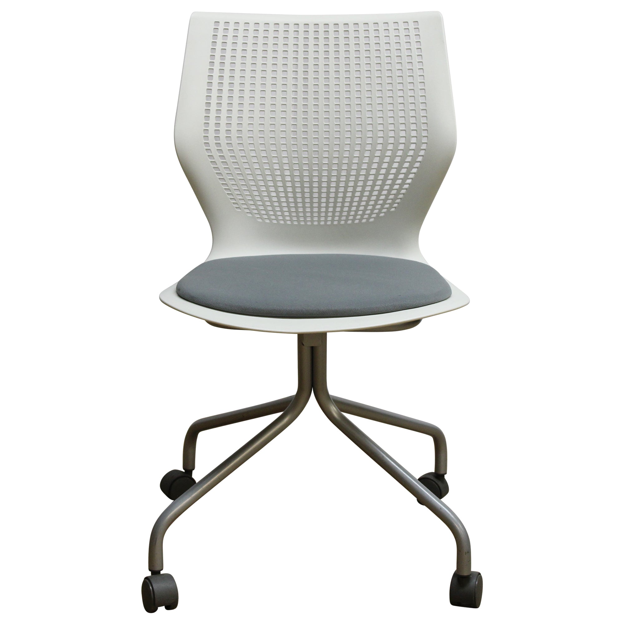 Knoll Multigeneration Armless Task Chair - Preowned
