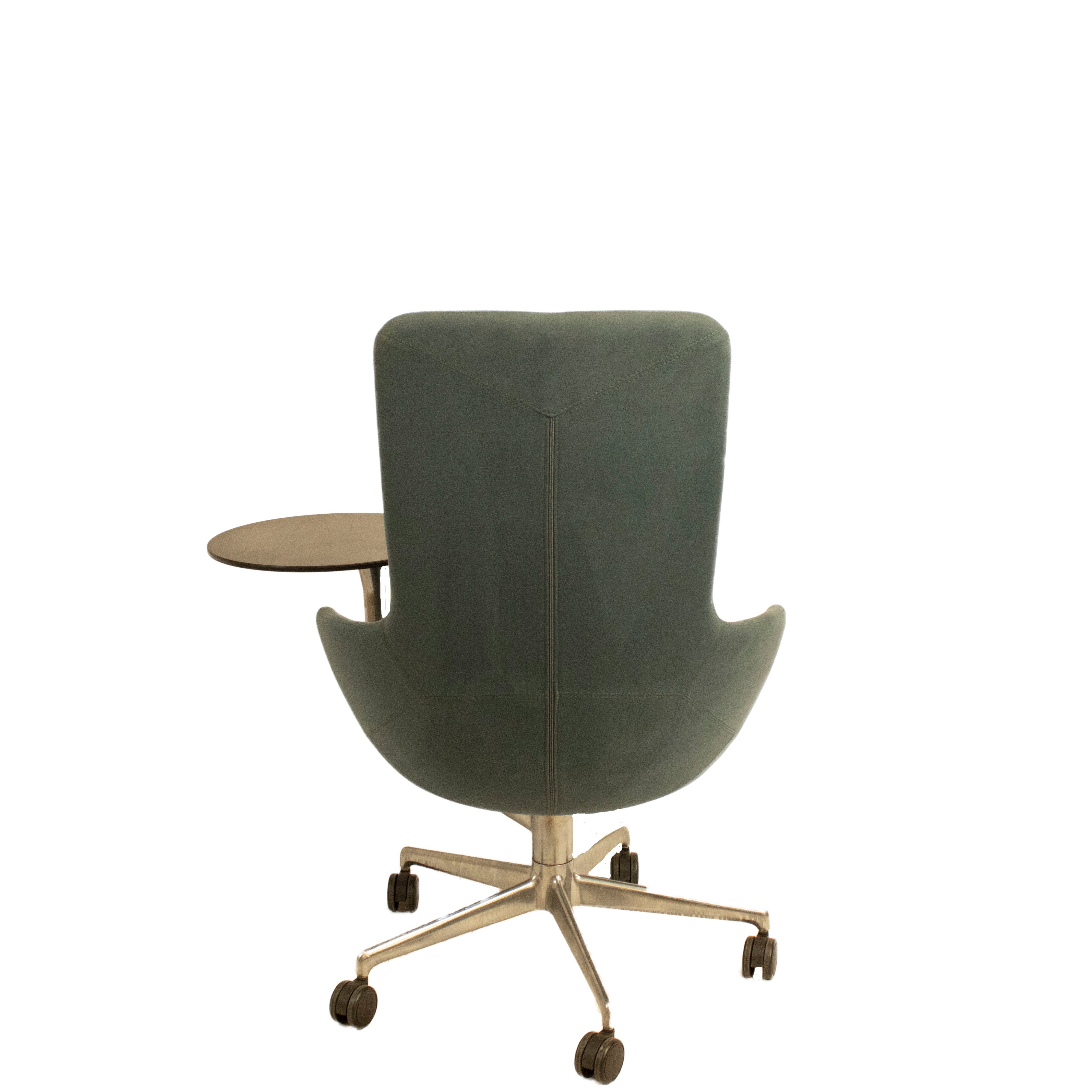 Keilhauer Juxta Lounge Chair - Preowned